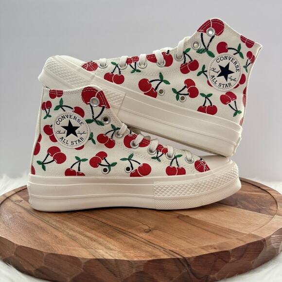NEW Converse Chuck Taylor Lift Platform Women's 8 Cherry Print-High Tops A08096C - Picture 1 of 10